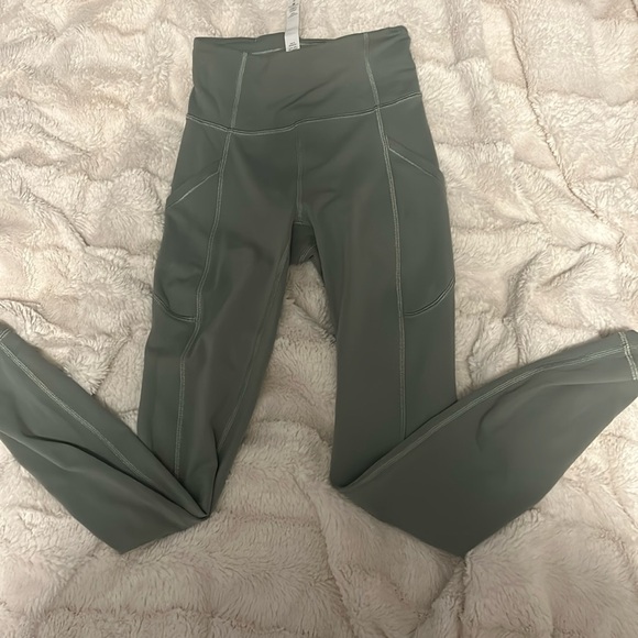 Lululemon leggings - Picture 1 of 3